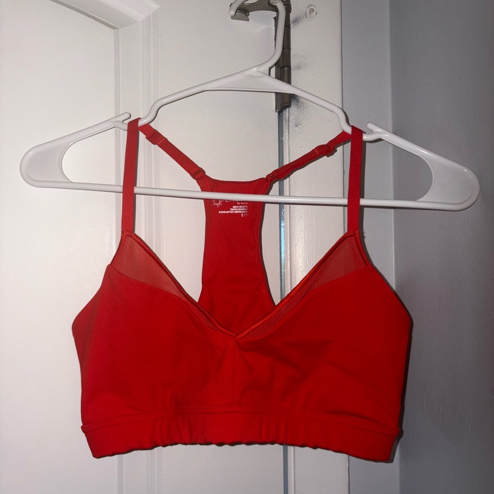 OFFLINE By Aerie Goals Mesh
V-Neck Sports Bra